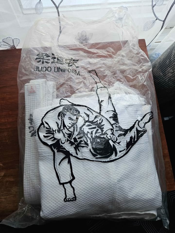 Judo Uniform Size 2 - photo 2
