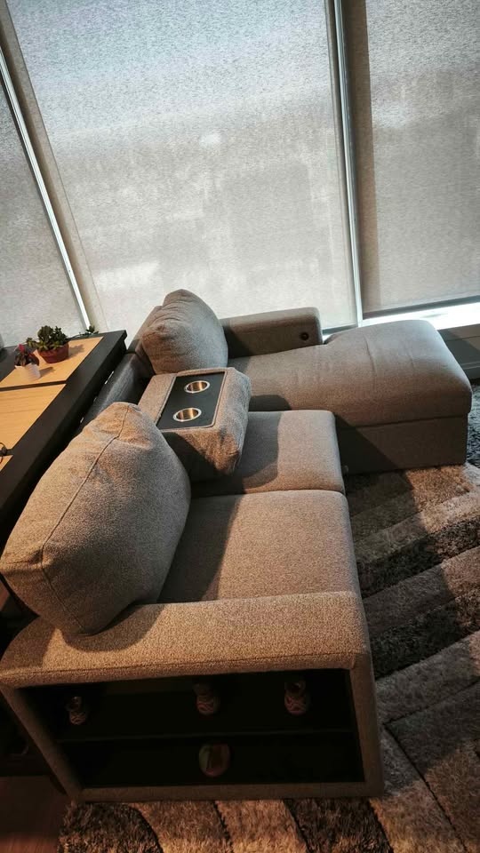 Like New Gray Convertible Sofa - photo 5