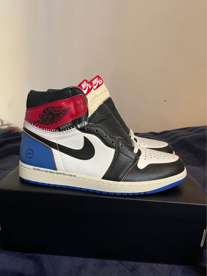 Fragment Design x Union LA x Air Jordan 1 Retro OG Varsity Red S - photo 3