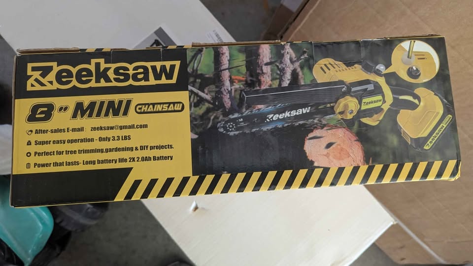 Cordless Electric Chainsaw 2 Batteries and Charger - photo 3