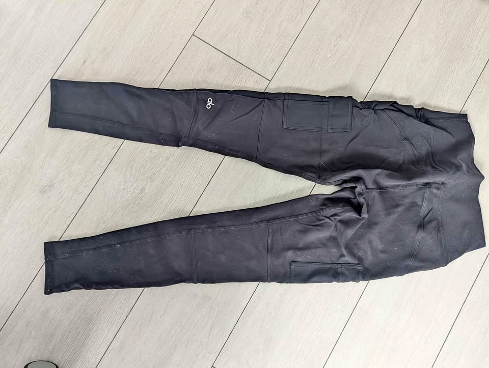Alo High Waist Cargo Leggings - Black, Size S