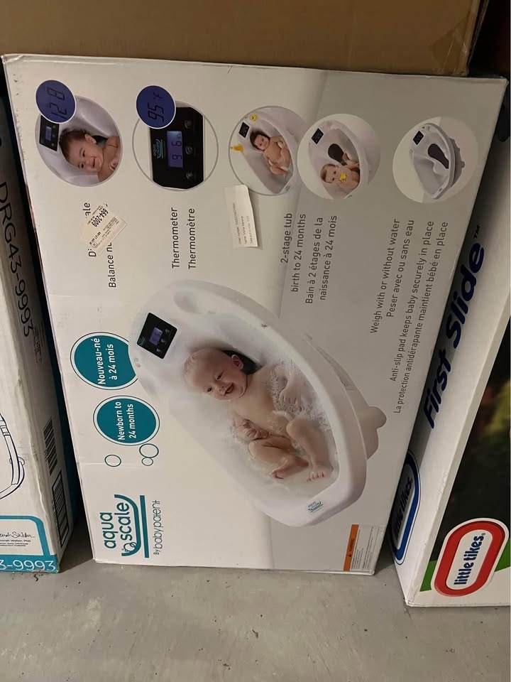 Aqua Scale 2-Stage Anti-Slip Tub with Temp & Weight Sensors