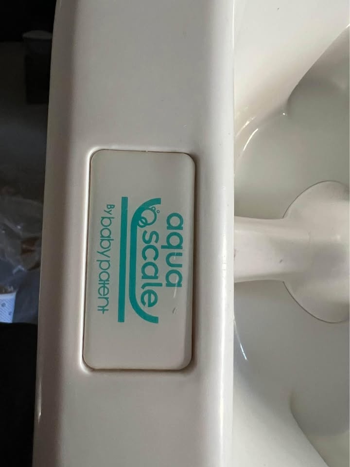 Aqua Scale 2-Stage Anti-Slip Tub with Temp & Weight Sensors - photo 3