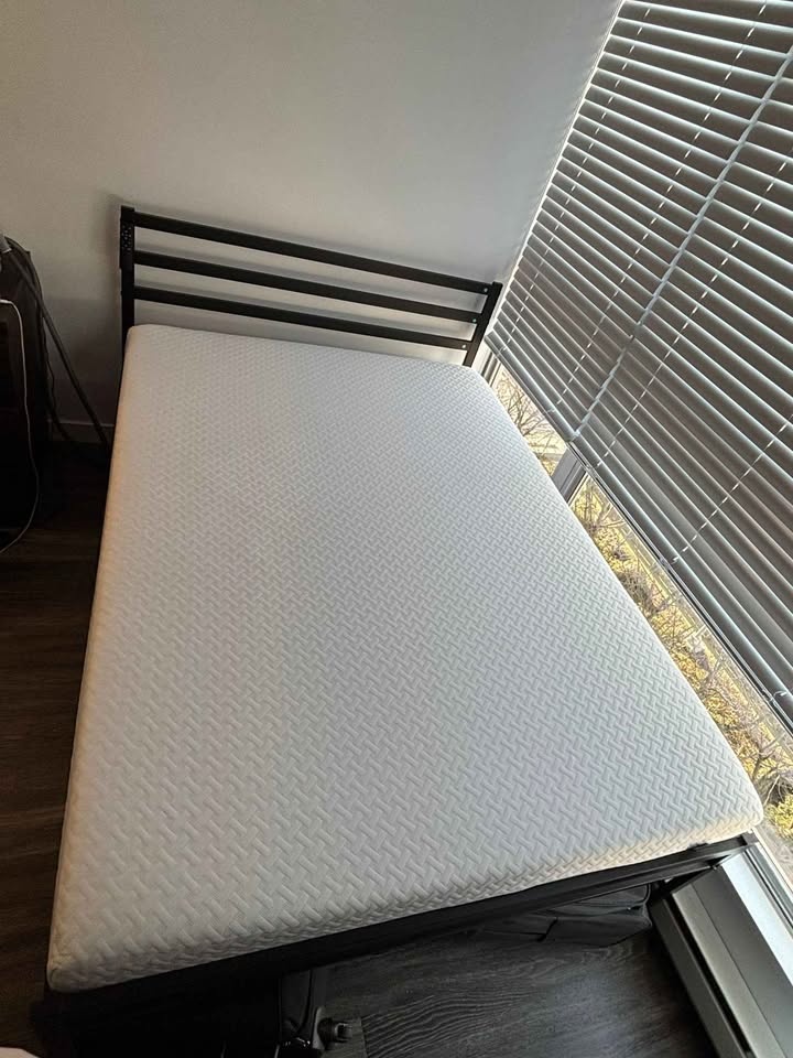 Double/Full Bed Frame w/ Headboard & Footboard - 16" H - photo 4