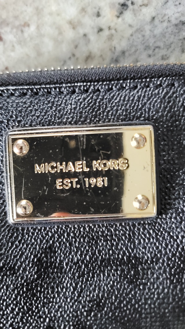 Women's Wallet in excellent condition (5.5 x 3.5) - photo 2