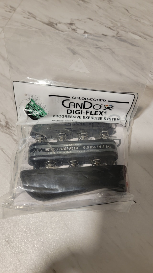 Brand new digiflex hand excercise tool (9lbs) 1 for 25$/ 2 @40$