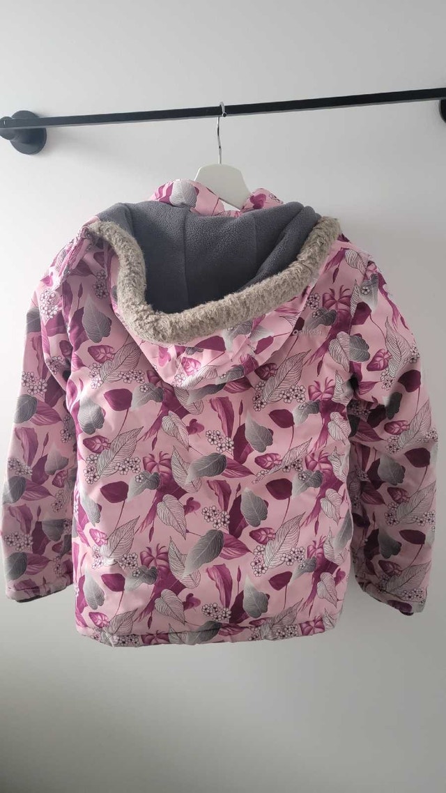 Size 10 Kids Jacket - Great Condition - photo 2