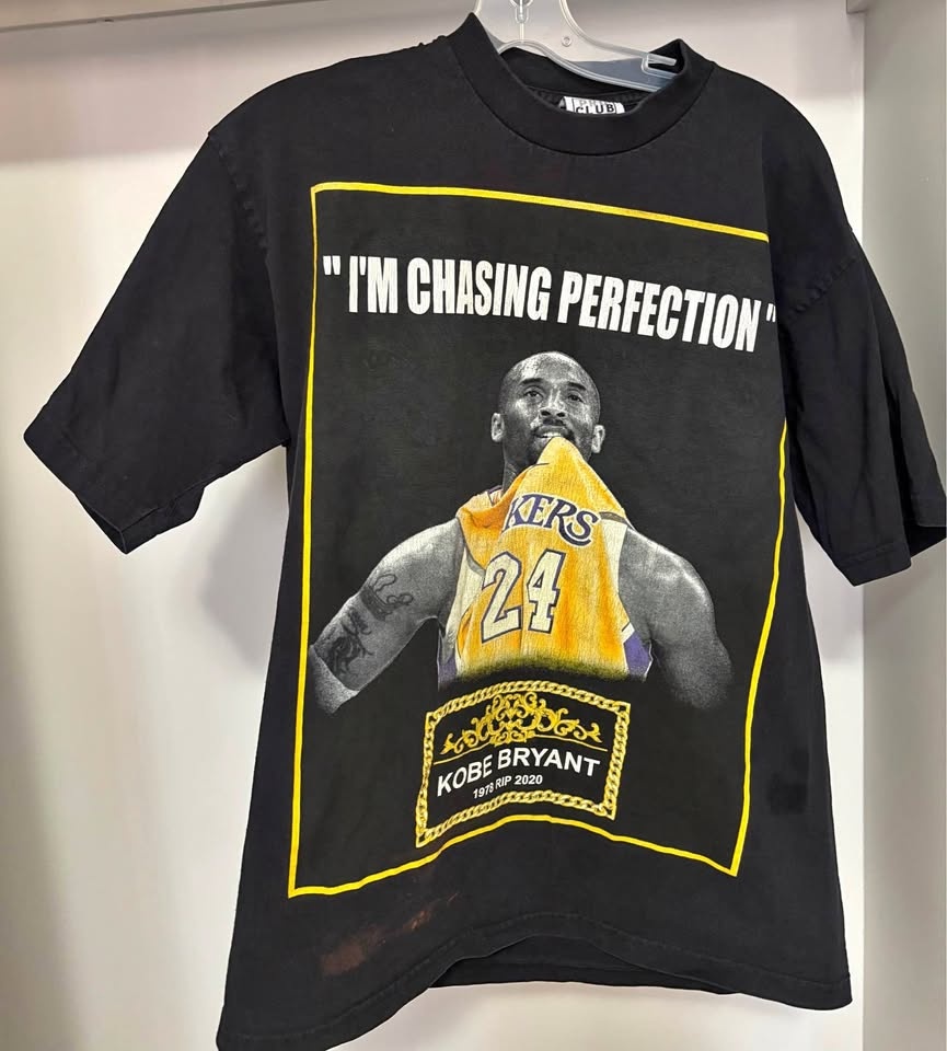 kobe bryant tee y2k size large