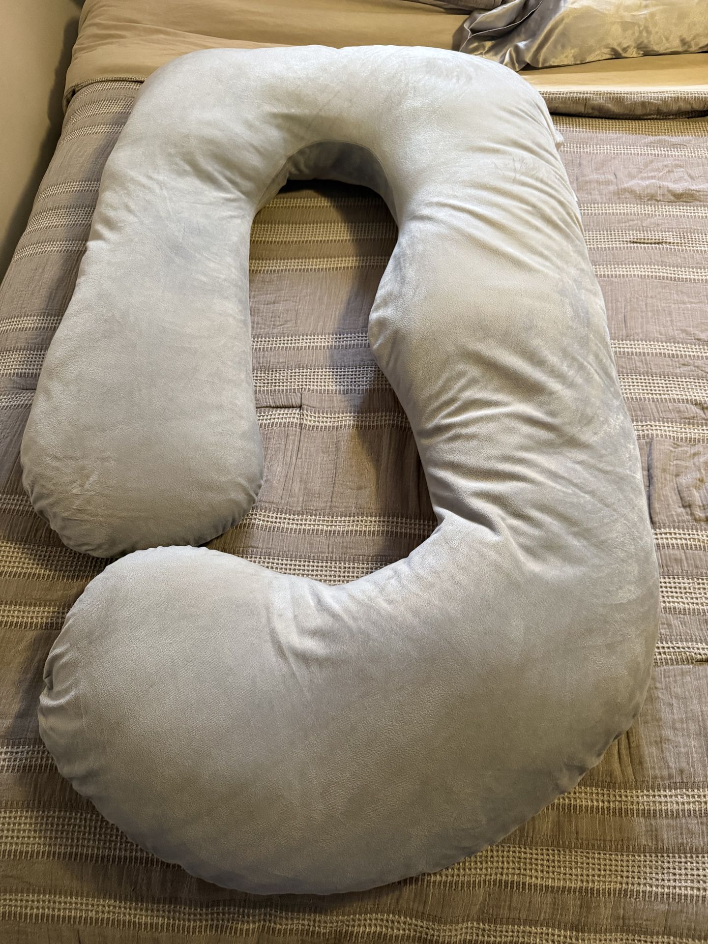 Pregnancy Pillow