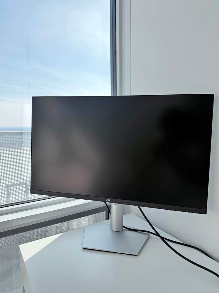 Dell 27" 4K UHD Monitor (S2721QS)