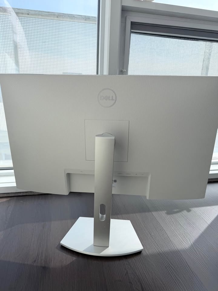 Dell 27" 4K UHD Monitor (S2721QS) - photo 2