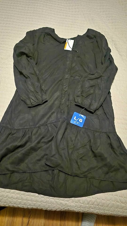 New with tags black dress L/G