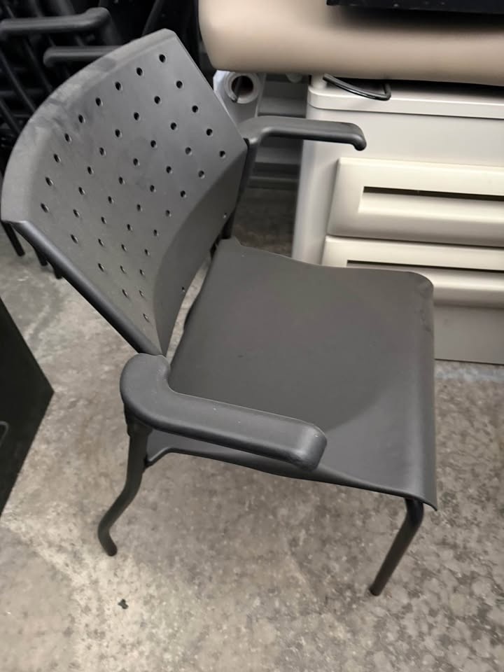 Armchair Plastic Seat/Back, Black - photo 3