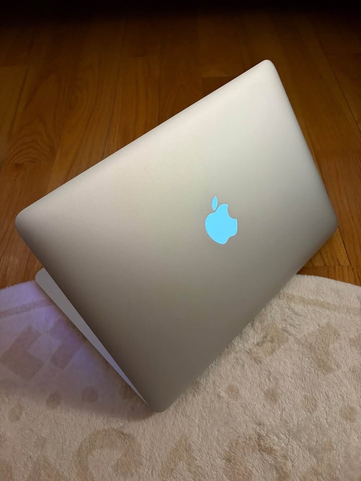 MacBook Air 13” (2015, 4GB RAM, 128GB SSD) - photo 4