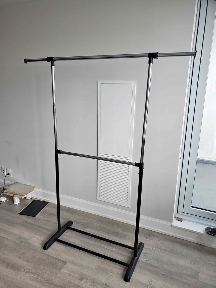 Clothing hanger drying rack adjustable