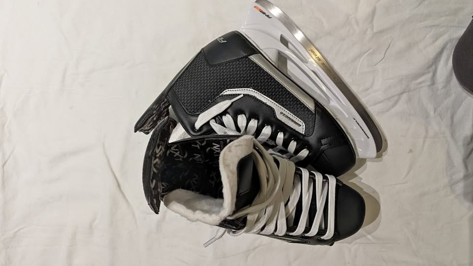 Ice Hockey Skates