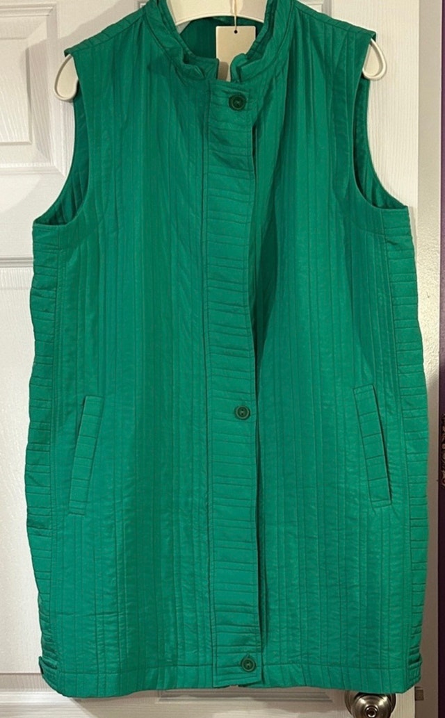 Nihan Vest
