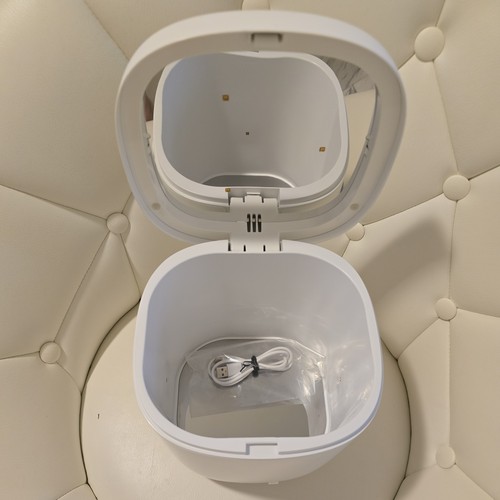 LED UV Sterilization Box - photo 2