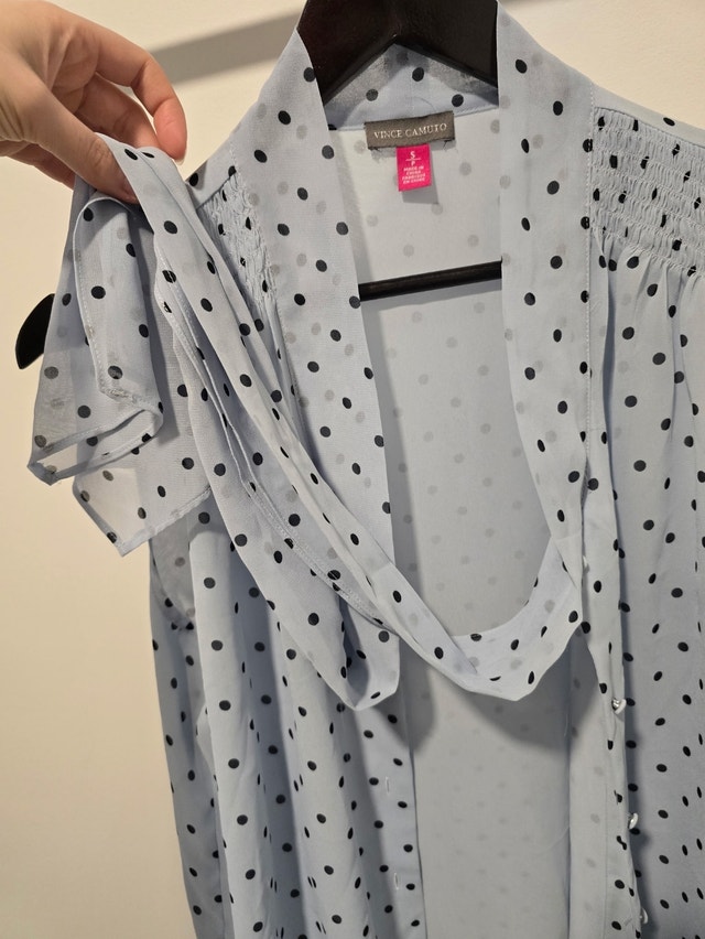Size small elegant French styled top - photo 4