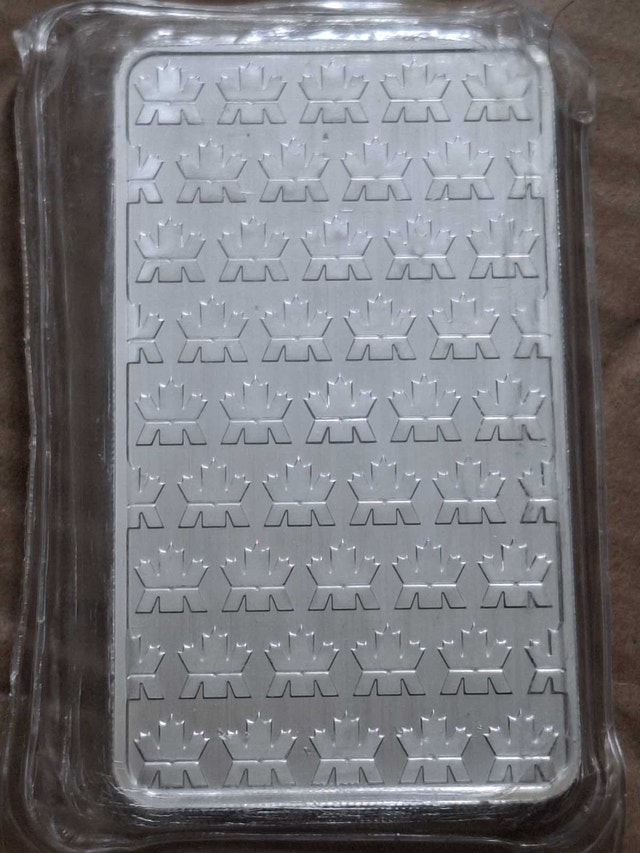 SOLD - 10 Oz Royal Canadian Mint Silver Bar - photo 2