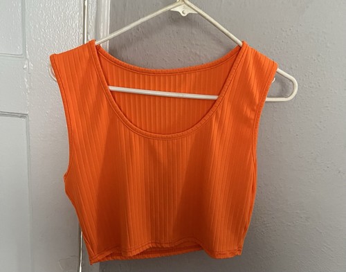 Lounge Wear 3-piece Shorts, Crop Tank, and Robe Lightweight, siz - photo 4