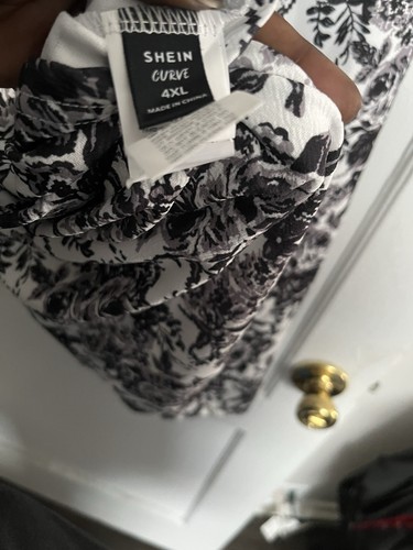 Shein Floral Black and White Women's Dress Size 4 XL - photo 4