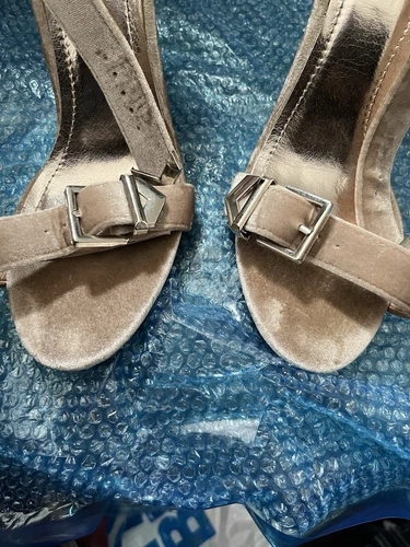 Cape Robbin Velvet Heels w/ Clear Money Block Heel – Size 7.5 - photo 3