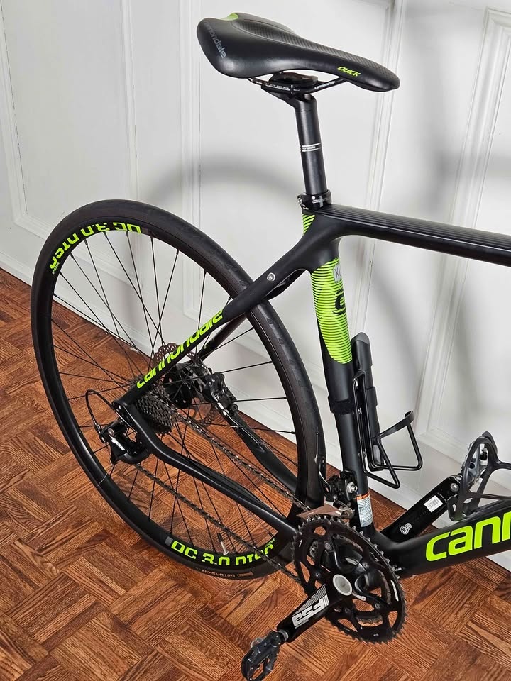 Full-Carbon Cannondale Hybrid Bike - Like New (L-XL) - photo 3