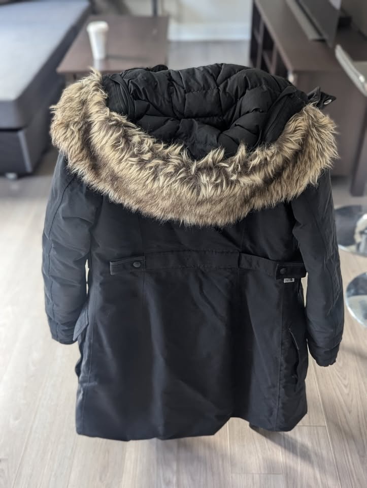Women's North Face Arctic Parka (XS) - photo 3