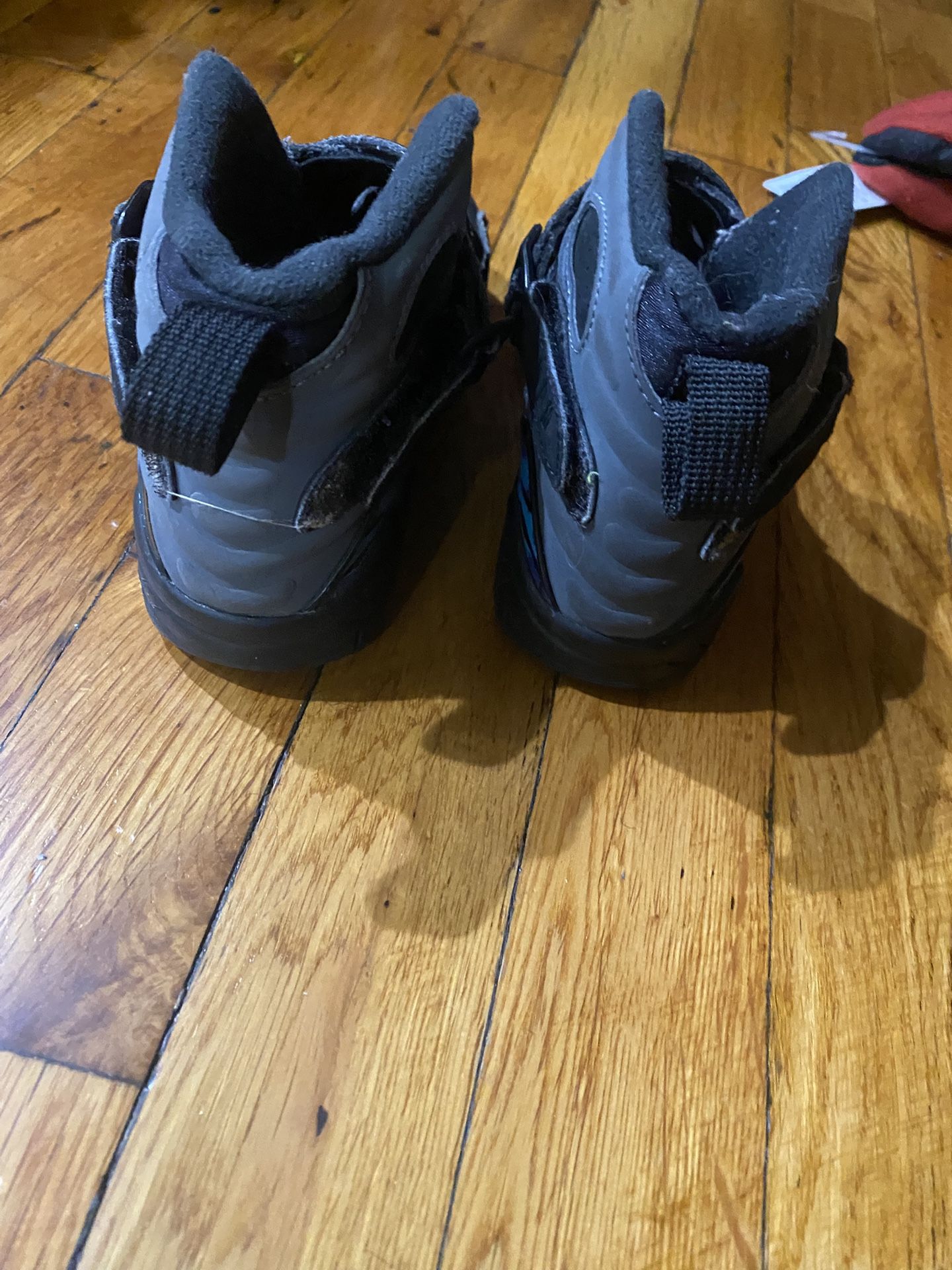 Bugs Bunny Size 11 1/2 Kids - photo 3
