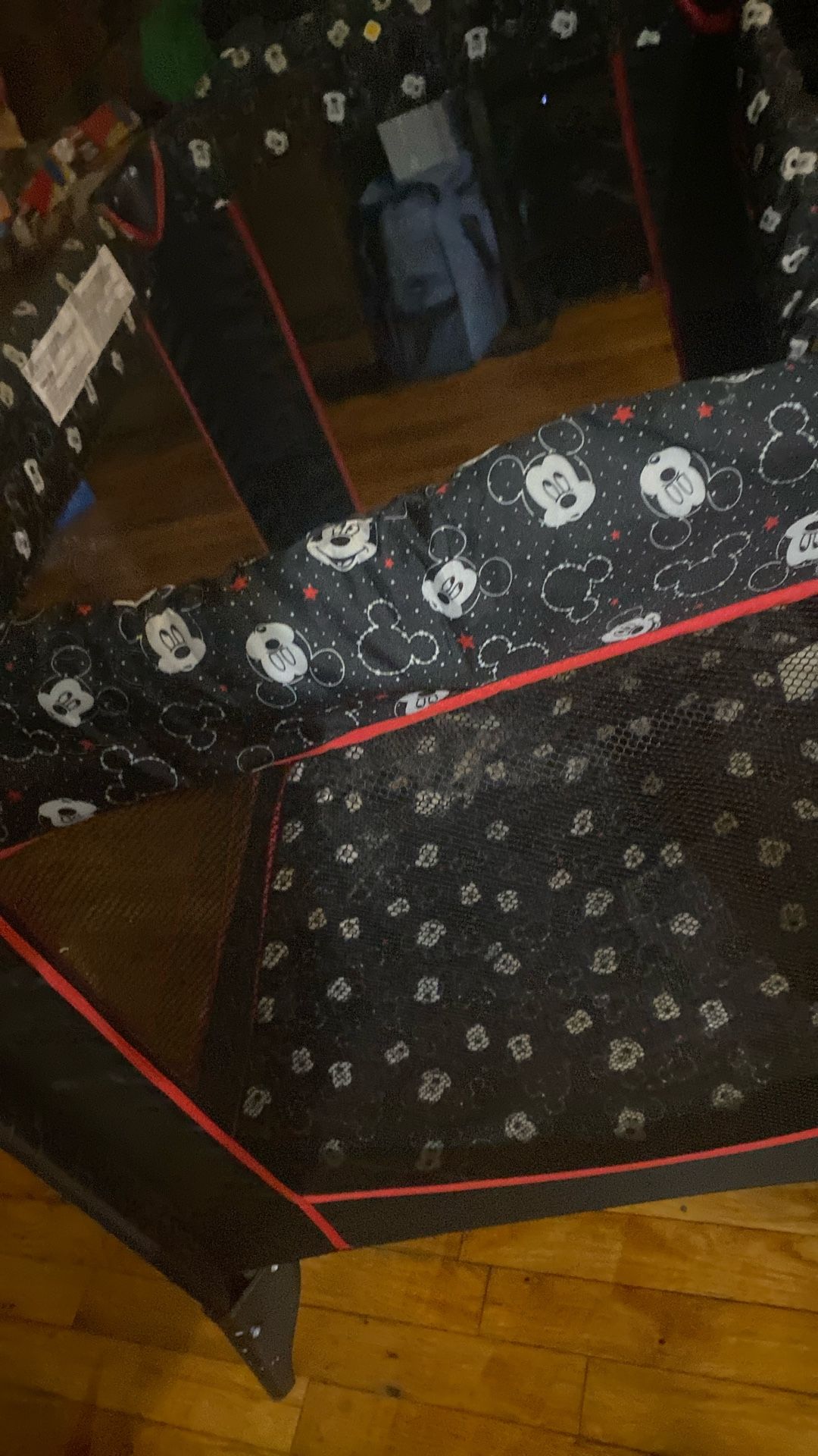 Mickey Mouse Playpen - photo 3