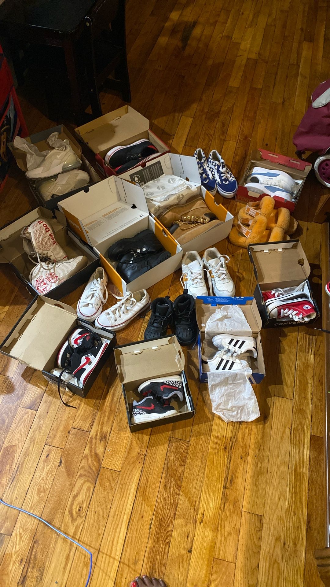 Bundle Package All Different Sizes 2 Timberlands New