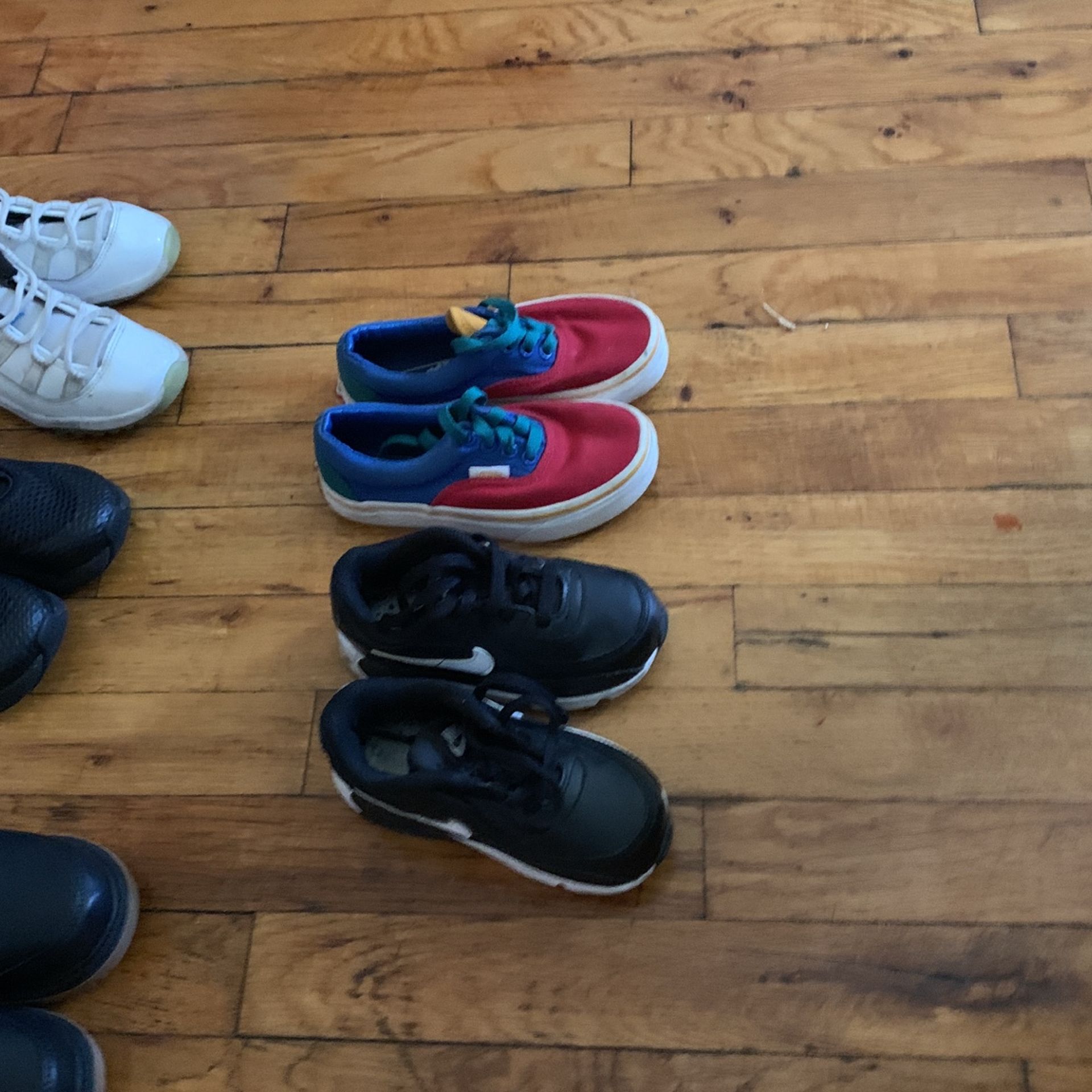 Young Boy Shoes - Nike, Vans, Air Max - photo 2