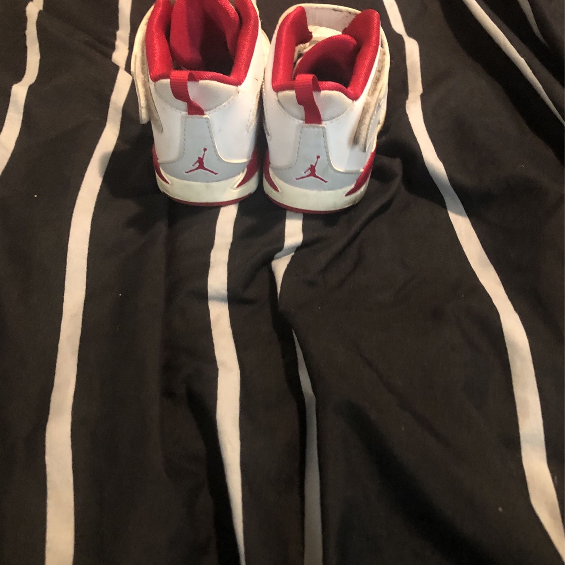 Jordan's size 9c worn 5 times - photo 3