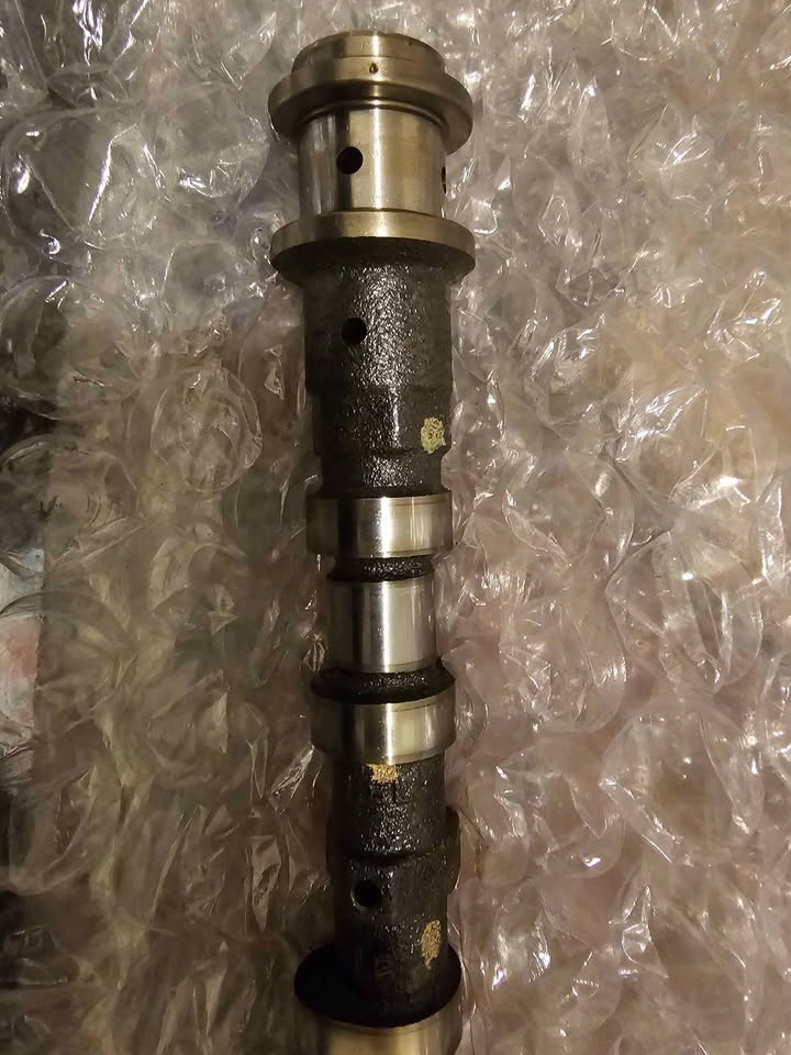3.6L Pentastar Left Exhaust Camshaft OEM - photo 2