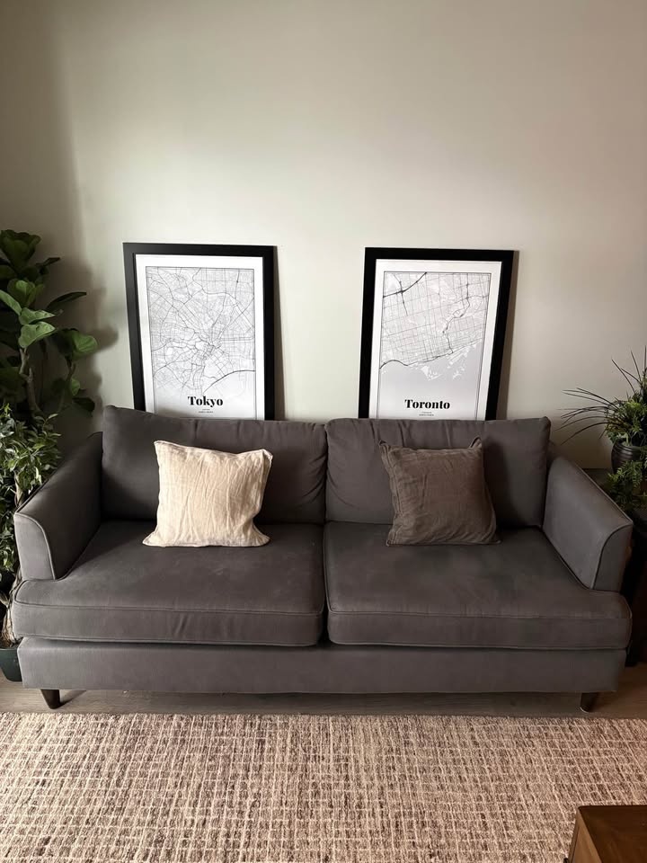 Grey 3-Seater Couch (Leon’s) - photo 4