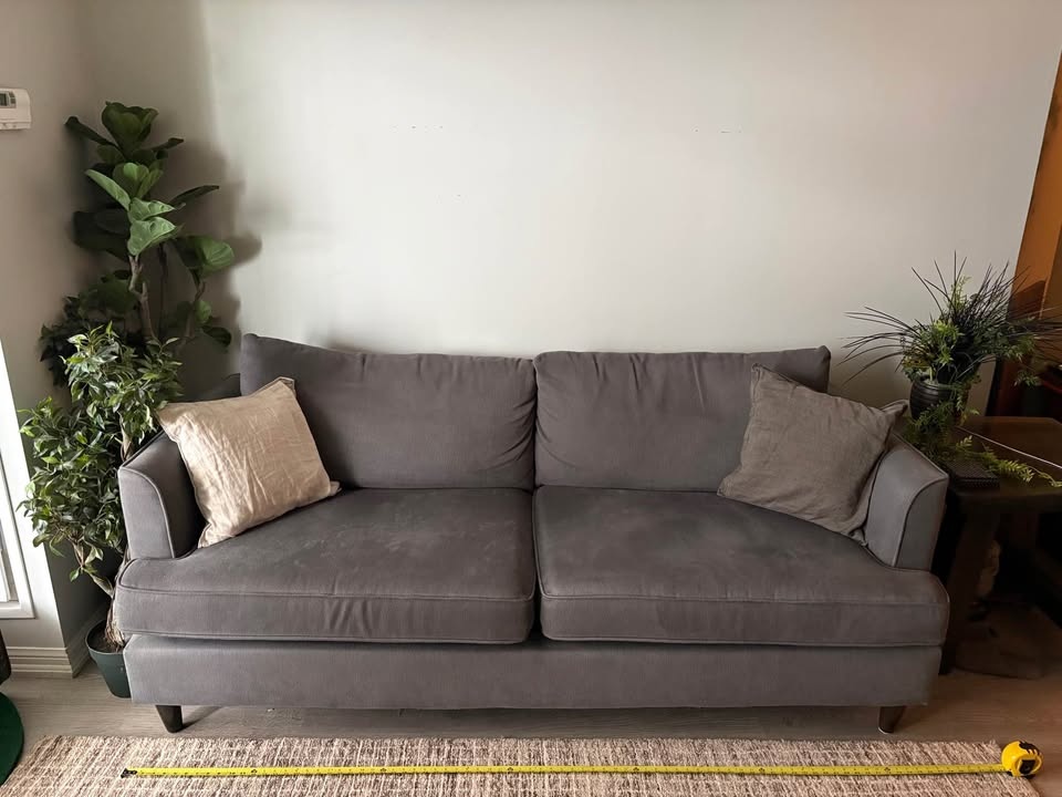 Grey 3-Seater Couch (Leon’s) - photo 5