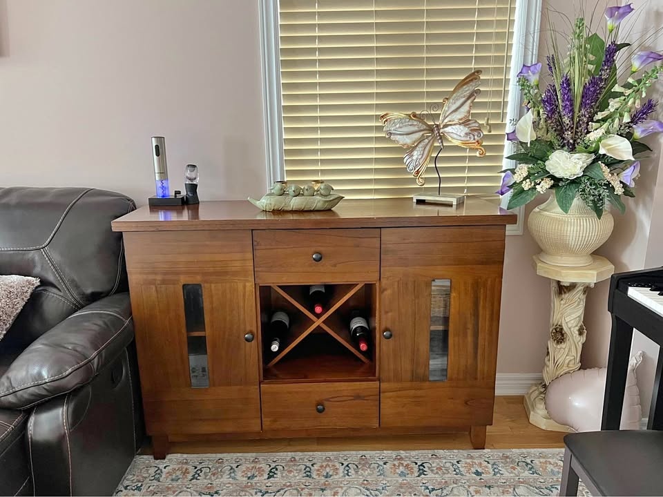 Wooden Cabinet With Wine Rack and Storage