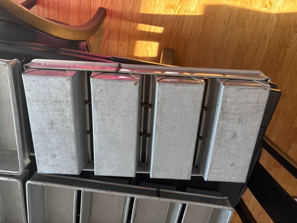 Industrial Bread Pans - 4 Loafs - photo 2