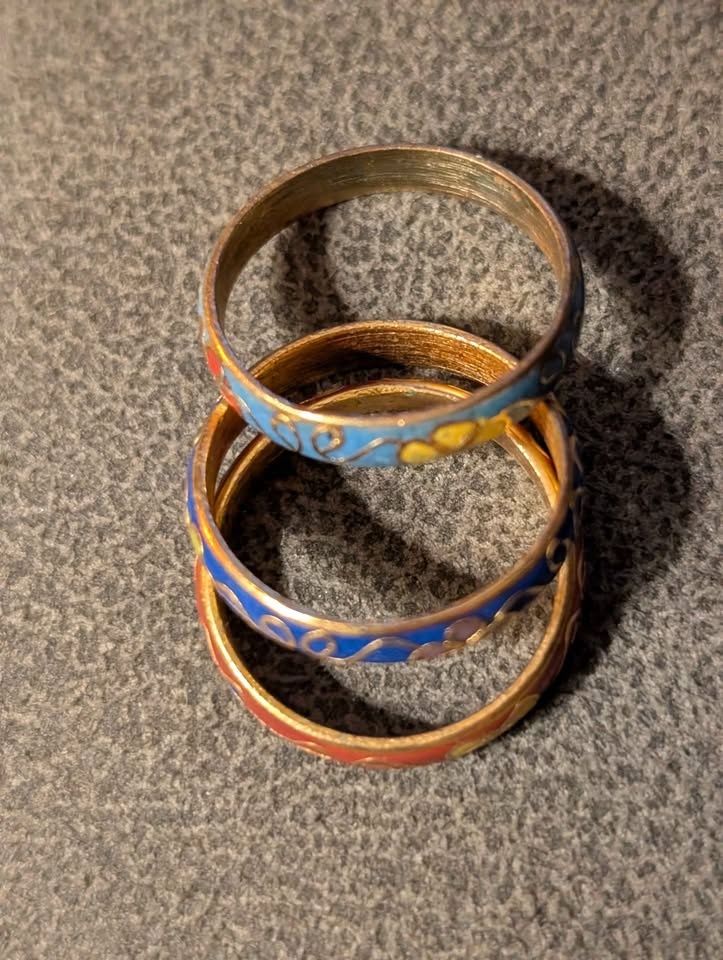 3 Cloissone and Brass Rings sz 4 - photo 5