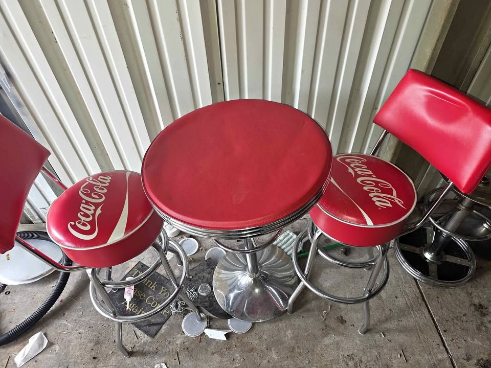 Coca Cola Table and 2 Stools