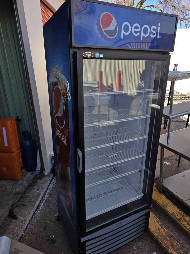 Pepsi One Door Cooler