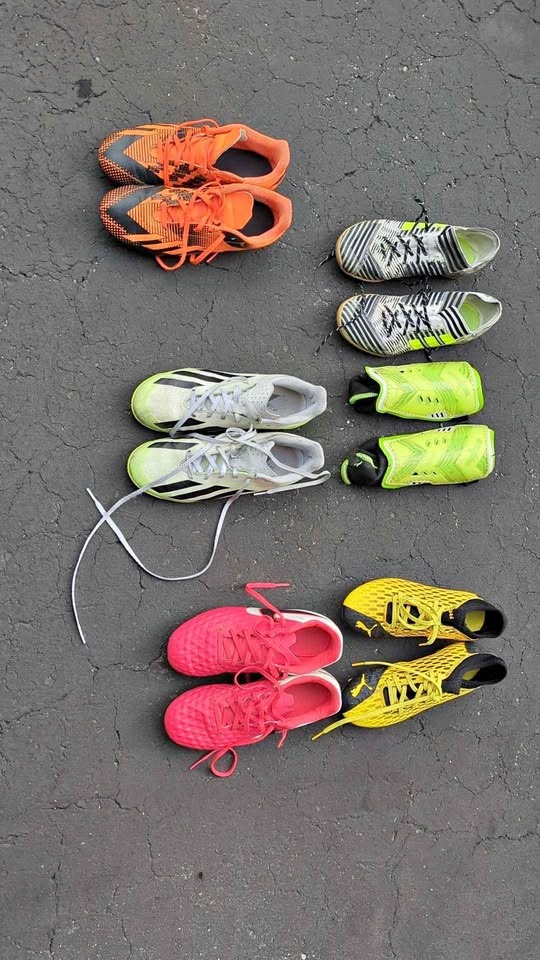 Youth Soccer Shoes - Indoor/Turf & Outdoor
