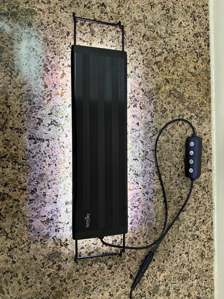 SEAOURA LED Aquarium Light (12-18 inch) - photo 2