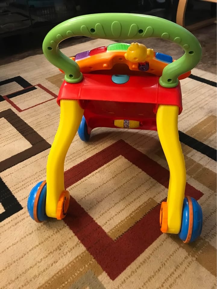 VTech Stroll and Discover Activity Walker - photo 3