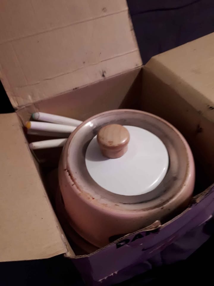 Used Danawares Fondue Set - photo 2