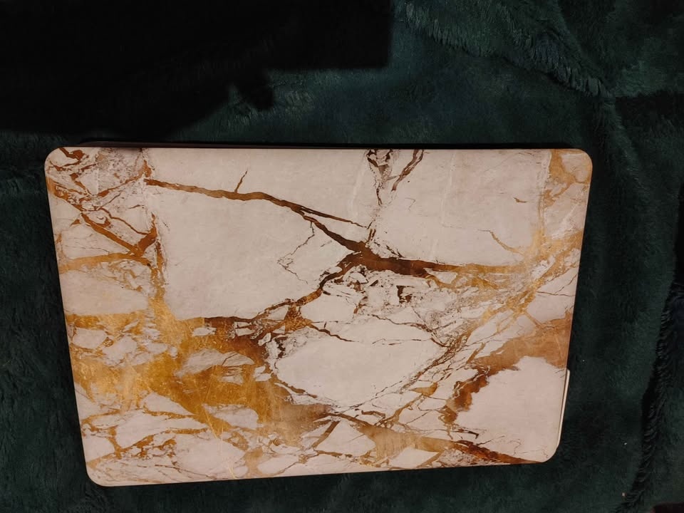 🧡MacBook Pro Hard Case White / Gold Marble - photo 5