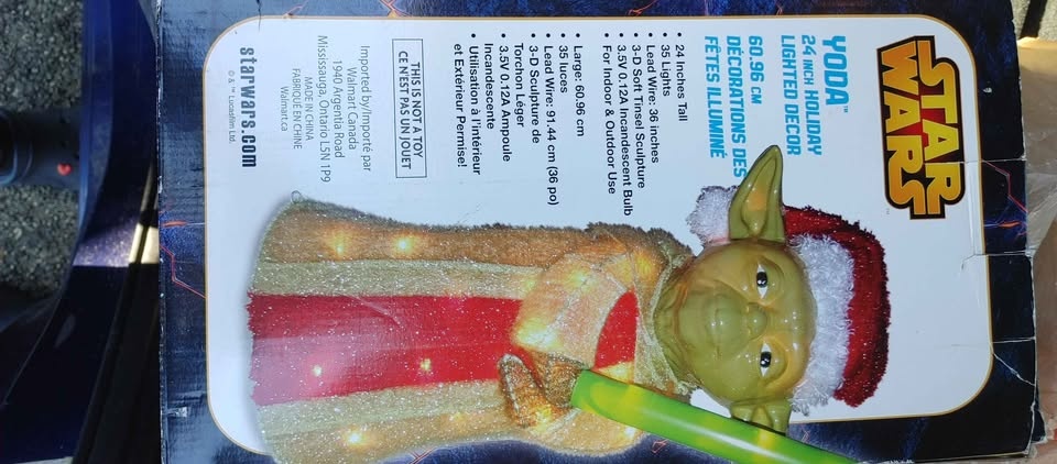 🧡Star Wars Yoda 24-inch Holiday Lighted Decor - photo 3
