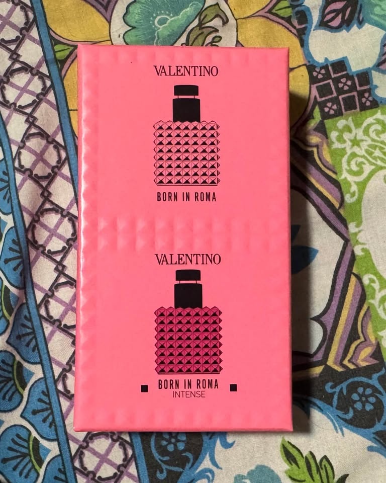 Luxury Perfume Mini Sets - YSL, Burberry, Valentino, D&G, Ariana - photo 2