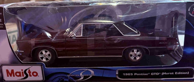 Maisto 1:18 Scale 1965 Pontiac GTO Hurst Edition